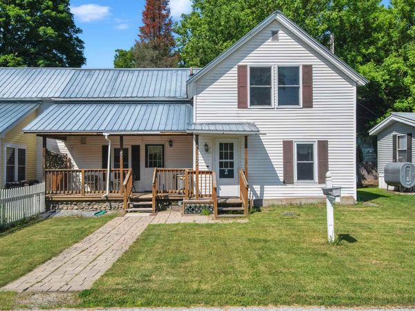 92 River Street, Montgomery, VT 05471