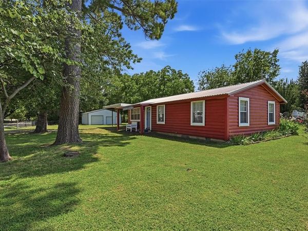 27 Choctaw Drive , Gordonville, TX 76245
