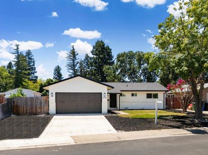 8786 Elk Way, Elk Grove, CA 95624 Photo