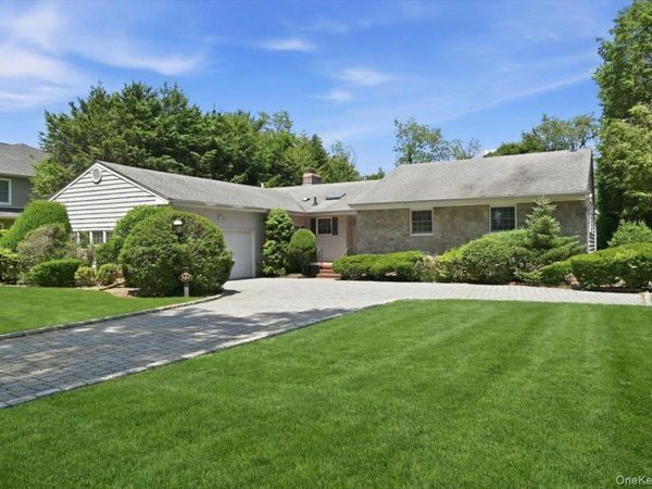 149 Rockaway Avenue , Garden City, NY 11530