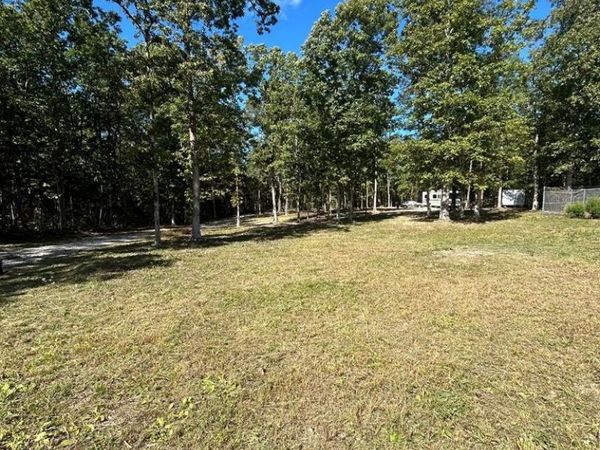 1345 Simmons Rd , Pikeville, TN 37367
