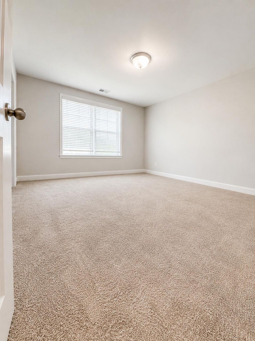 820 Alma Sq Drive Photo 25