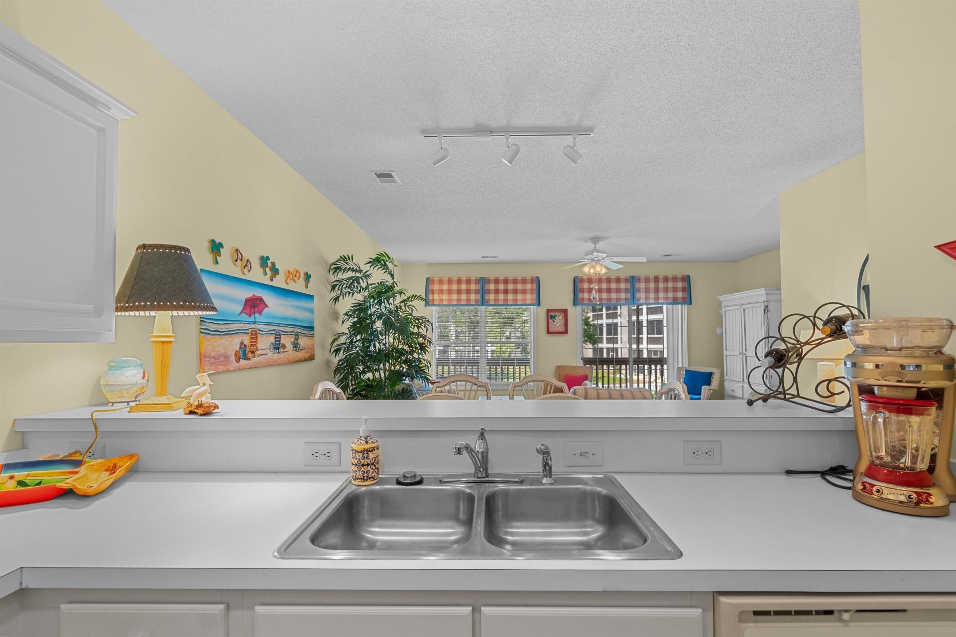 1058 Sea Mountain Hwy.  Photo 18