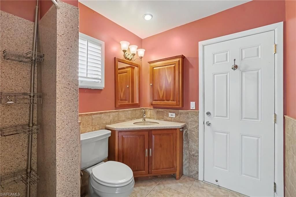2456 Sycamore St , Saint James City, FL 33956 Photo