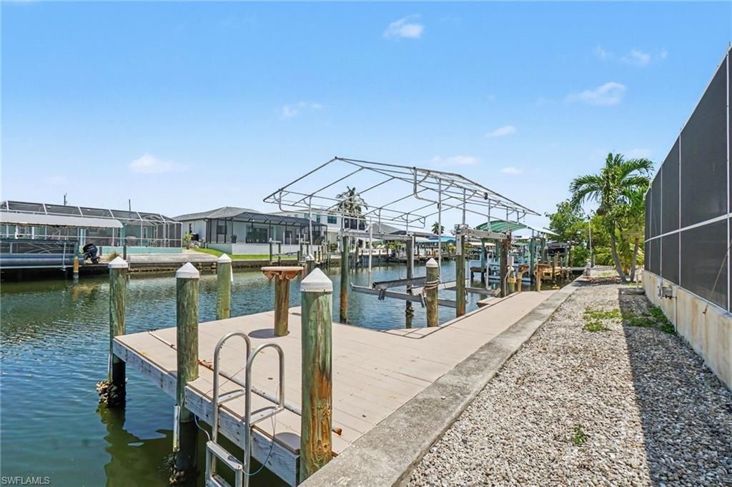 2456 Sycamore St , Saint James City, FL 33956 Photo