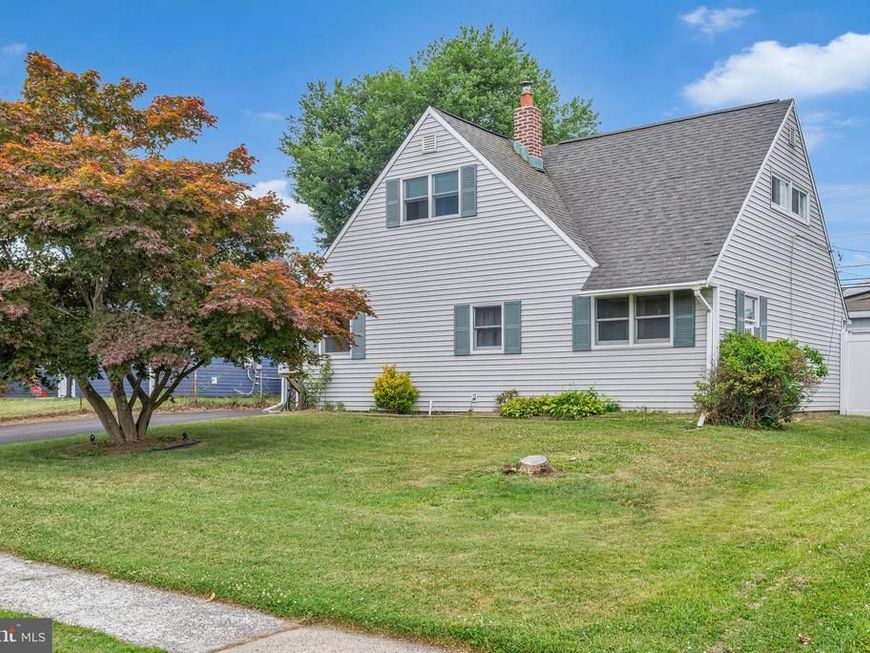 45 Red Cedar Drive, Levittown, PA 19055 Main Photo