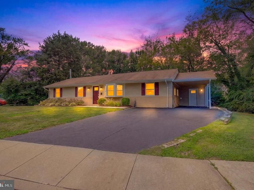 516 Queen Anne Avenue, Odenton, MD 21113 Main Photo
