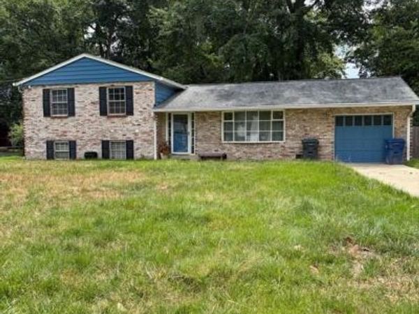 8810 FORT HUNT ROAD, ALEXANDRIA, VA 22308