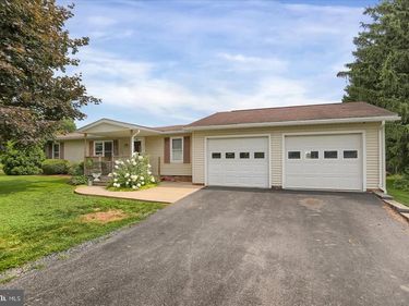 79 GRAND STREET, BELLEVILLE, PA 17004