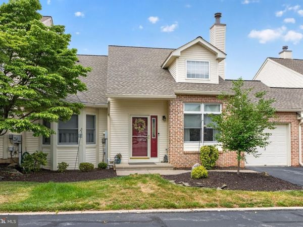 259 RIDINGS CIRCLE, MACUNGIE, PA 18062