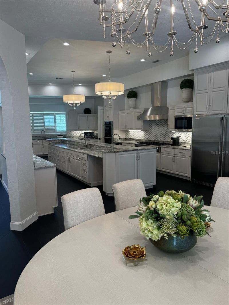 1040 Sweetwater Club Boulevard, Longwood, FL 32779 Photo