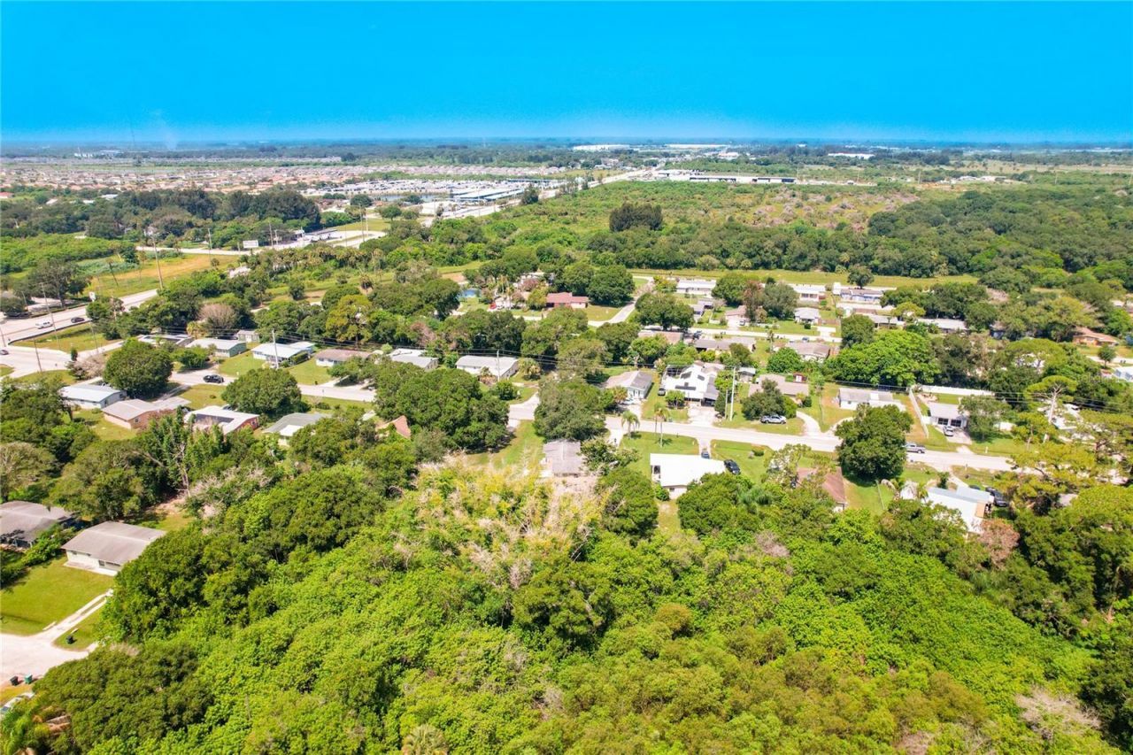 202 N 39th Street , Fort Pierce, FL 34947 Photo