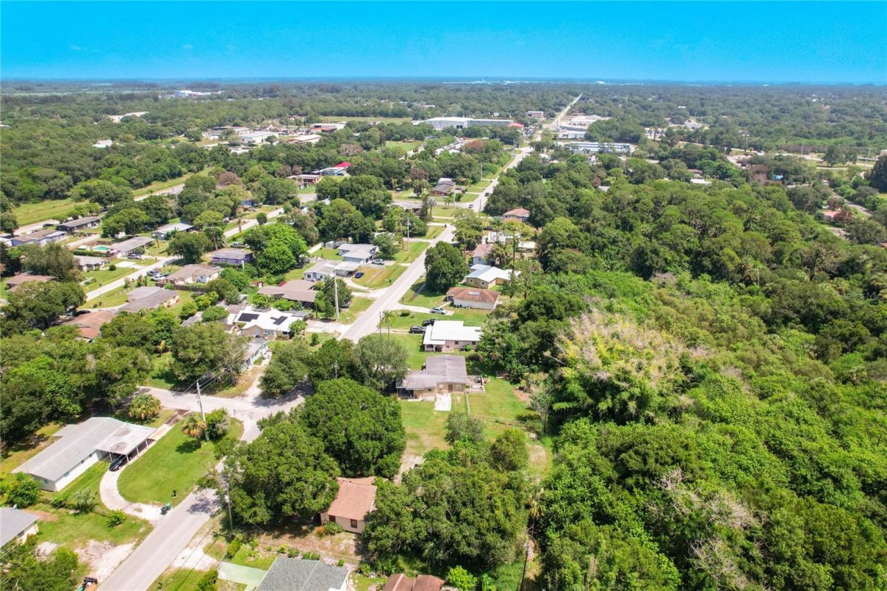 202 N 39th Street , Fort Pierce, FL 34947 Photo