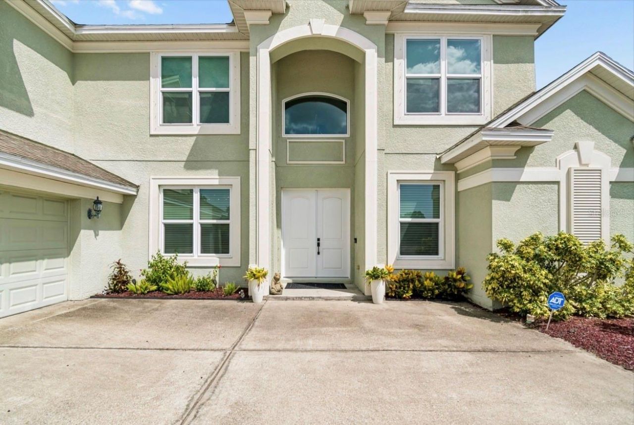 13800 Crest Lake Drive, Hudson, FL 34669 Photo