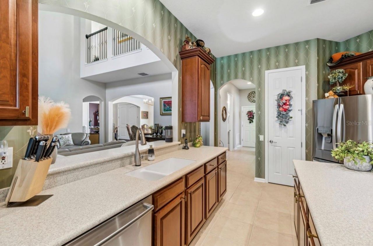 13800 Crest Lake Drive, Hudson, FL 34669 Photo