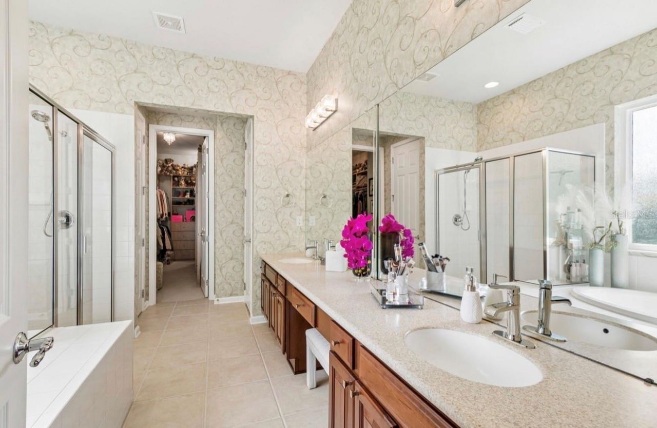 13800 Crest Lake Drive, Hudson, FL 34669 Photo