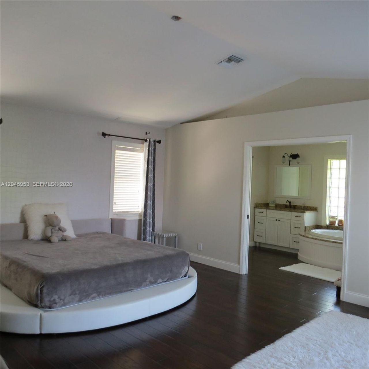 542 N Cypress Dr , Unit 542, Tequesta, FL 33469 Photo