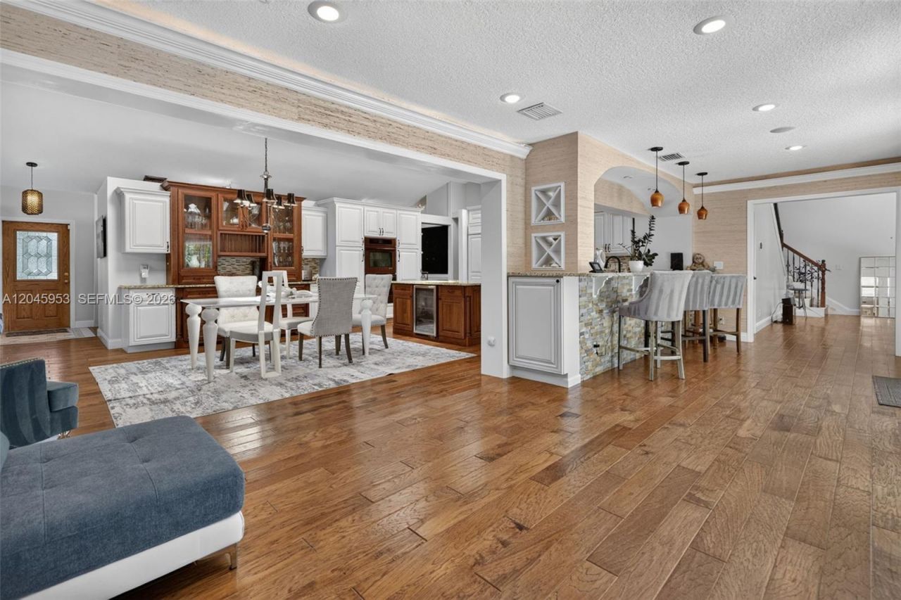 542 N Cypress Dr , Unit 542, Tequesta, FL 33469 Photo