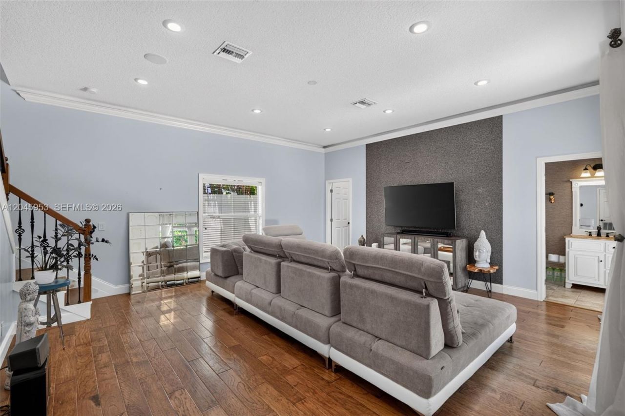 542 N Cypress Dr , Unit 542, Tequesta, FL 33469 Photo