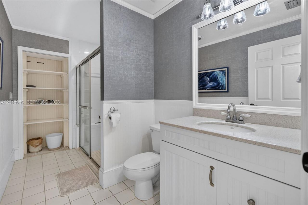 542 N Cypress Dr , Unit 542, Tequesta, FL 33469 Photo