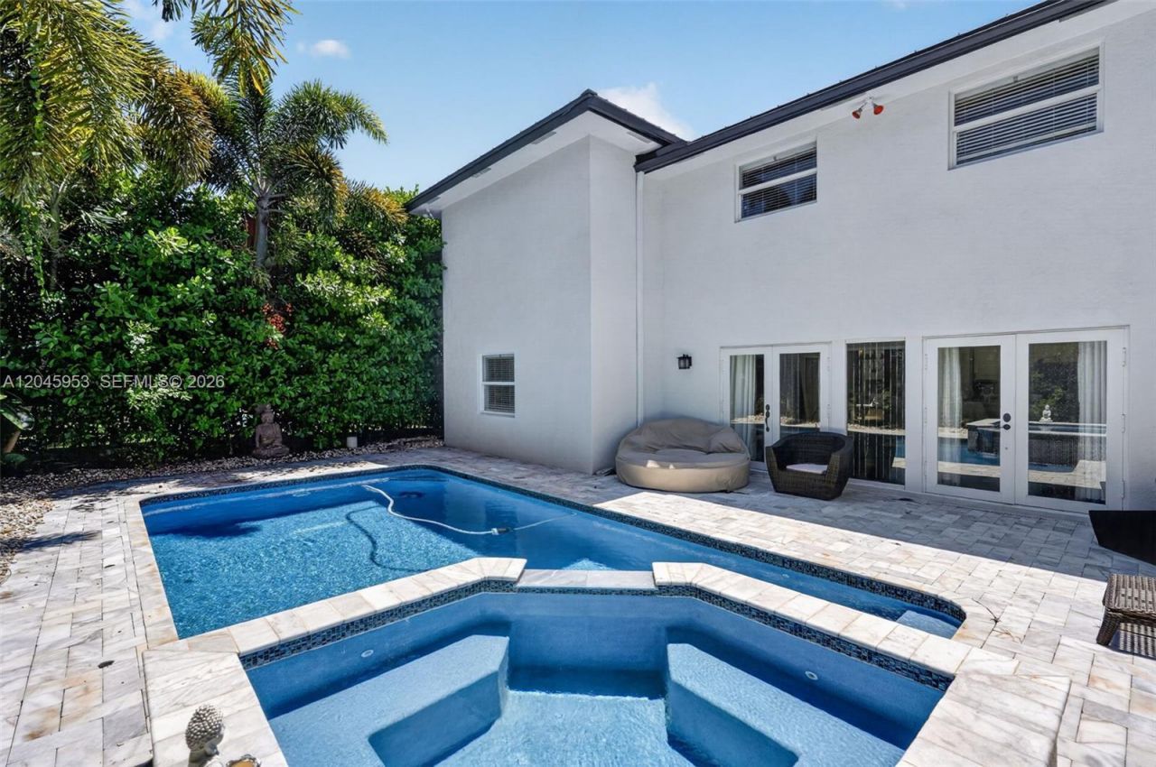 542 N Cypress Dr , Unit 542, Tequesta, FL 33469 Photo