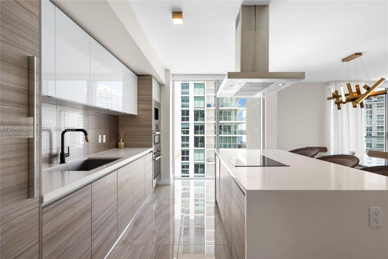 330 Sunny Isles Blvd , Unit 5-1708, Sunny Isles Beach, FL 33160 Photo