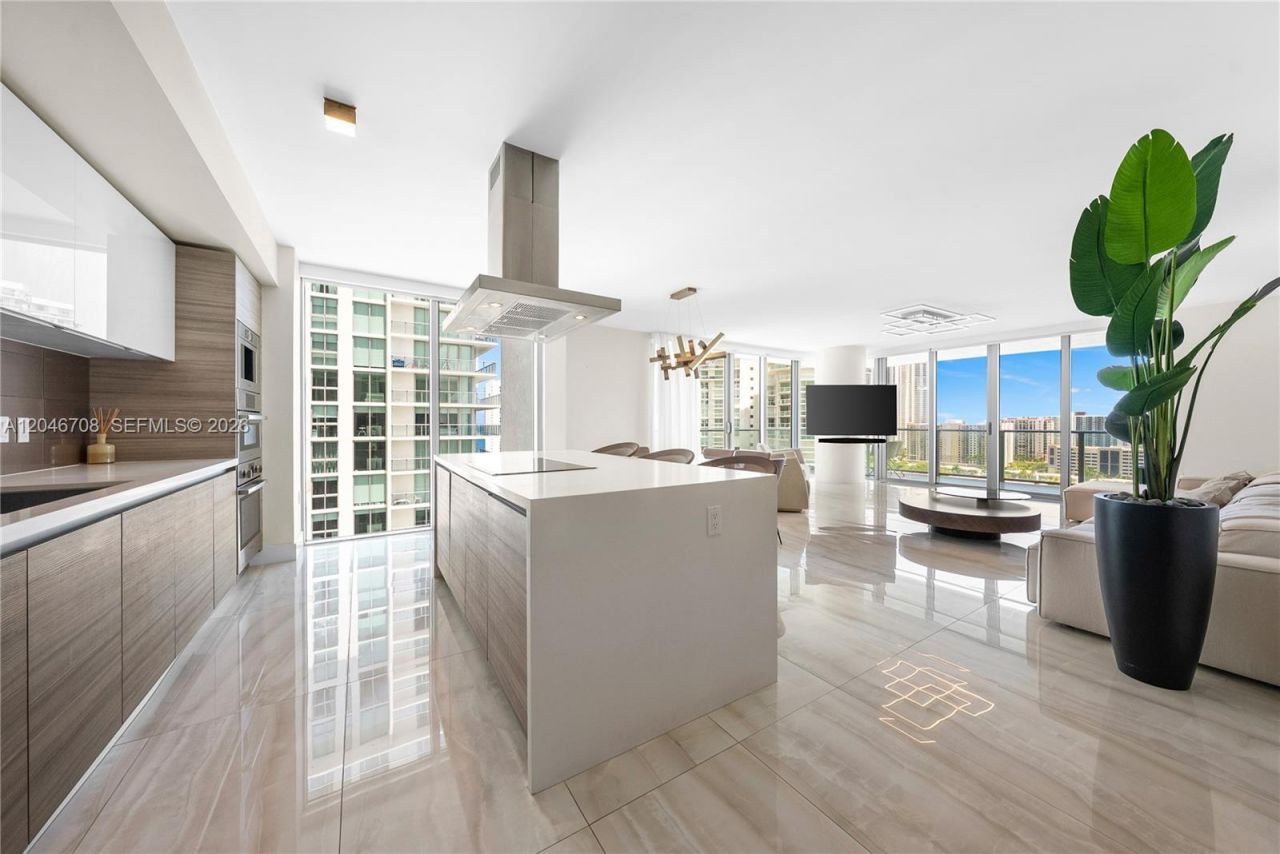 330 Sunny Isles Blvd , Unit 5-1708, Sunny Isles Beach, FL 33160 Photo