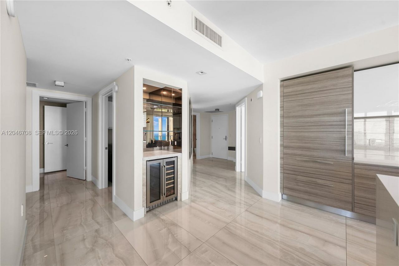 330 Sunny Isles Blvd , Unit 5-1708, Sunny Isles Beach, FL 33160 Photo