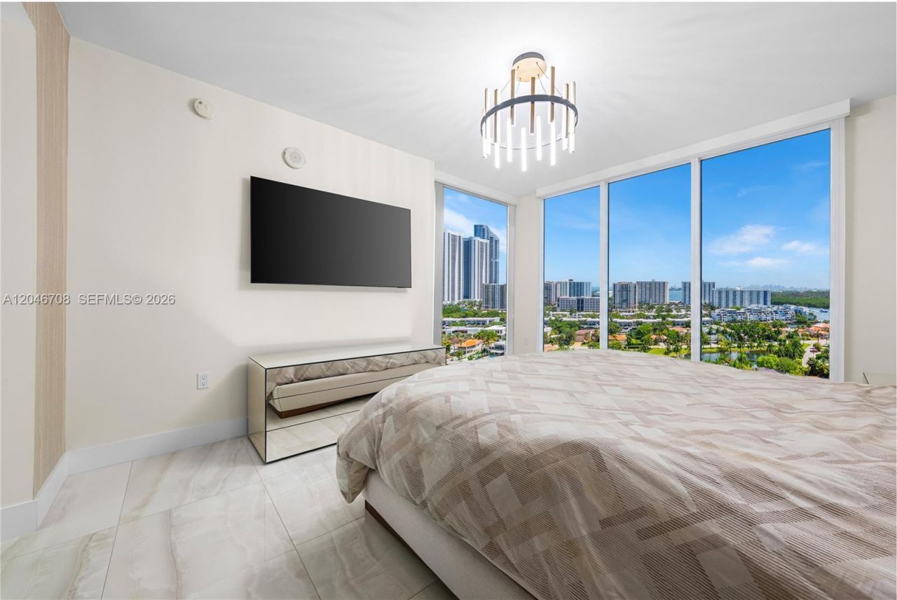 330 Sunny Isles Blvd , Unit 5-1708, Sunny Isles Beach, FL 33160 Photo