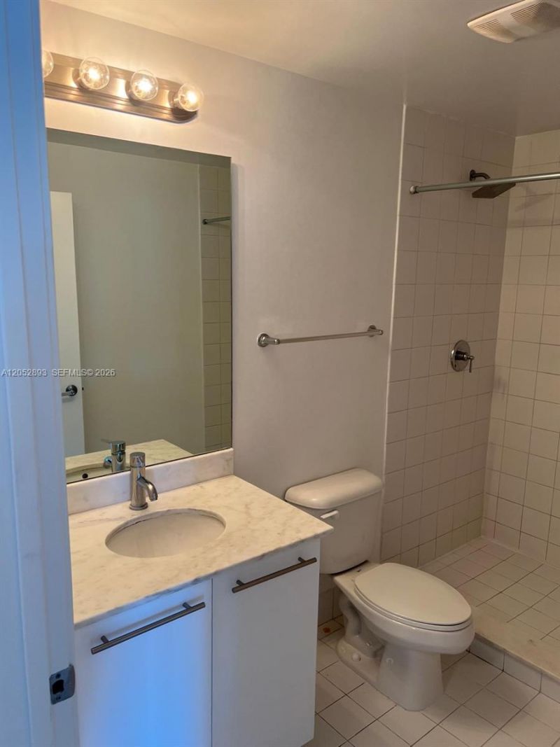 888 Biscayne Blvd , Unit 509, Miami, FL 33132 Photo