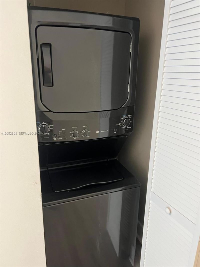 888 Biscayne Blvd , Unit 509, Miami, FL 33132 Photo