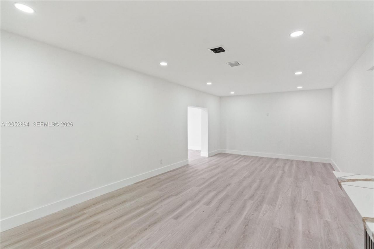 1274 NW 55th Ter , Miami, FL 33142 Photo