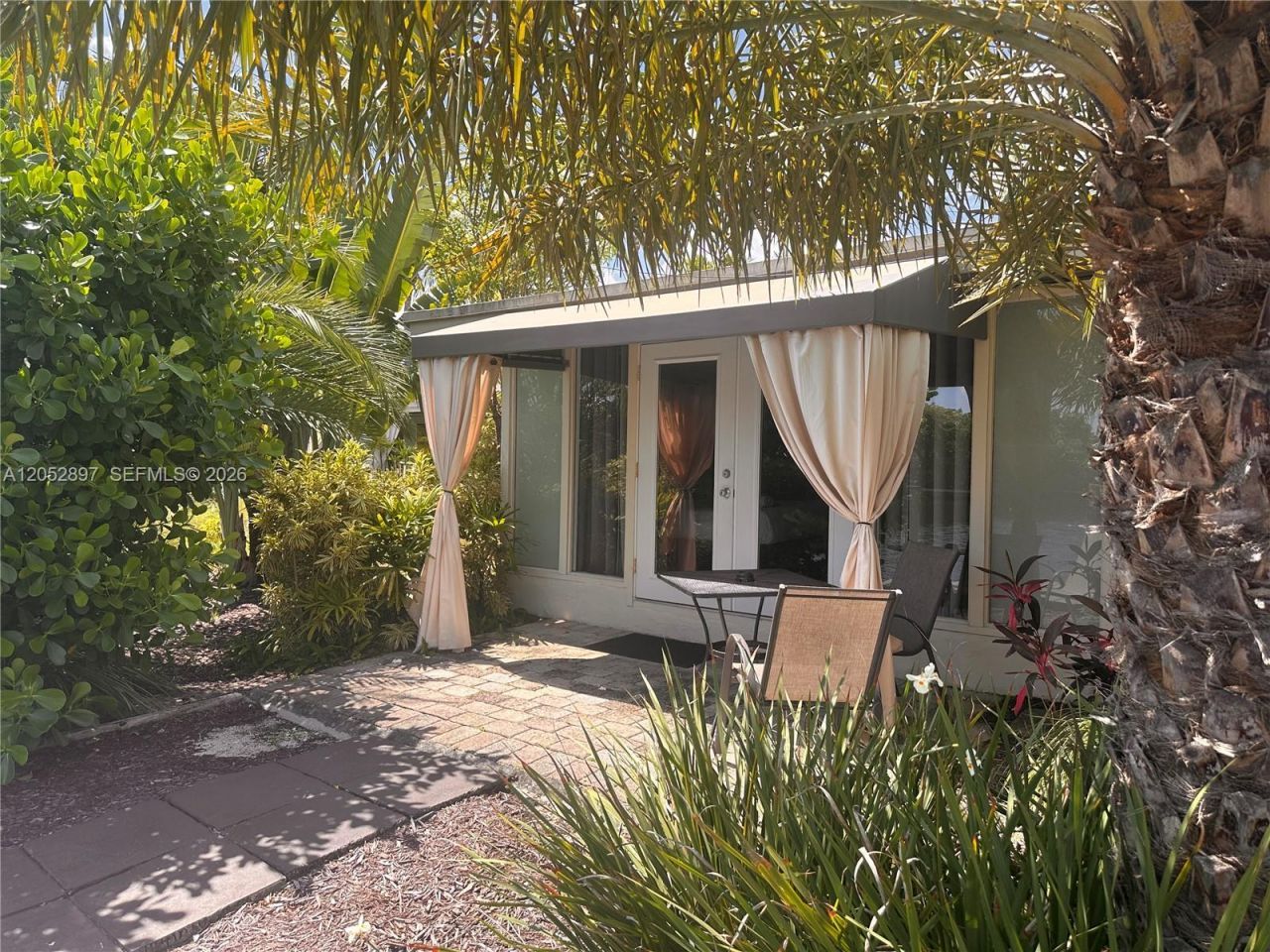2209 NE 26th St , Wilton Manors, FL 33305 Photo