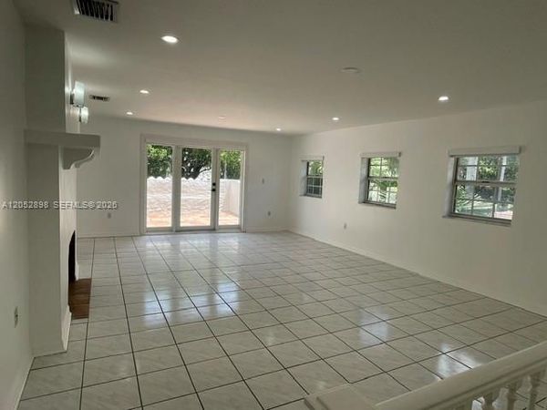 502 Madeira Ave , Unit A, Coral Gables, FL 33134