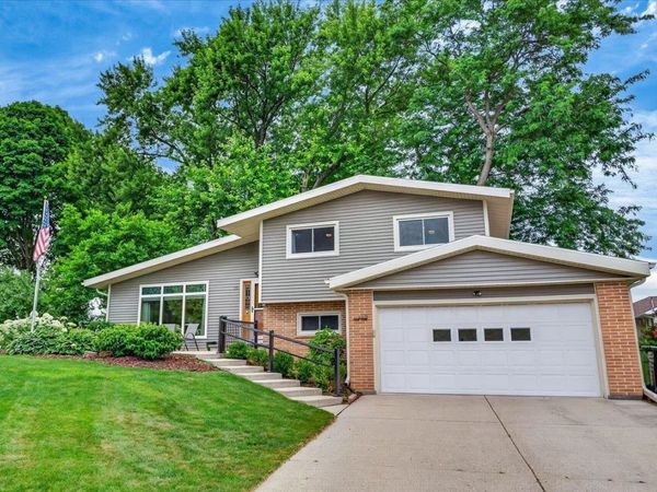 110 Twin Lane, Beaver Dam, WI 53916