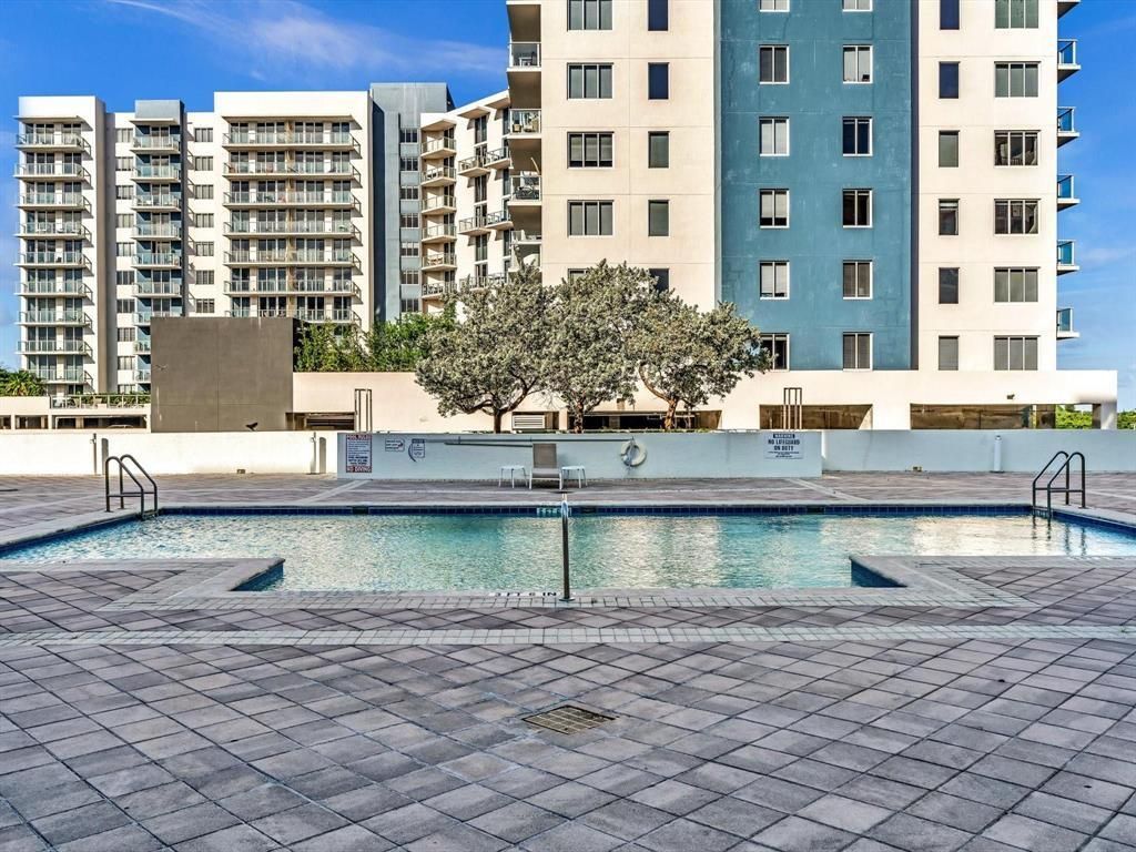 140 S Dixie Highway, Unit 737, Hollywood, FL 33020 Photo