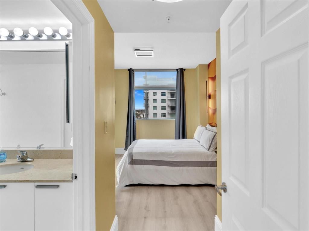 140 S Dixie Highway, Unit 737, Hollywood, FL 33020 Photo
