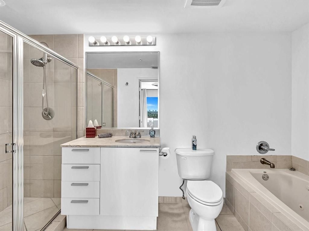 140 S Dixie Highway, Unit 737, Hollywood, FL 33020 Photo