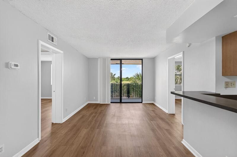 760 Executive Center Drive, Unit 32, West Palm Beach, FL 33401 Photo