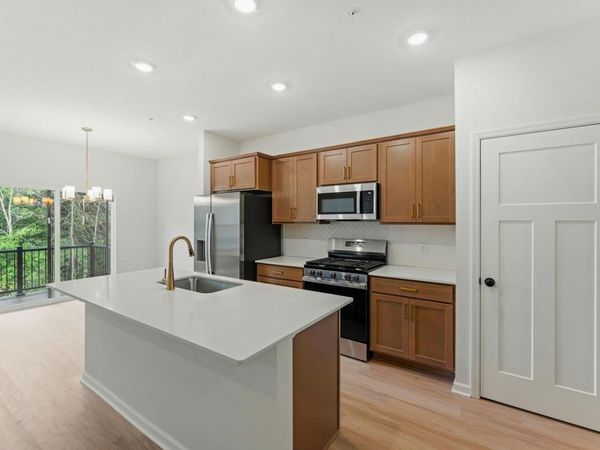 676 Tulare Terrace, Newport, MN 55055
