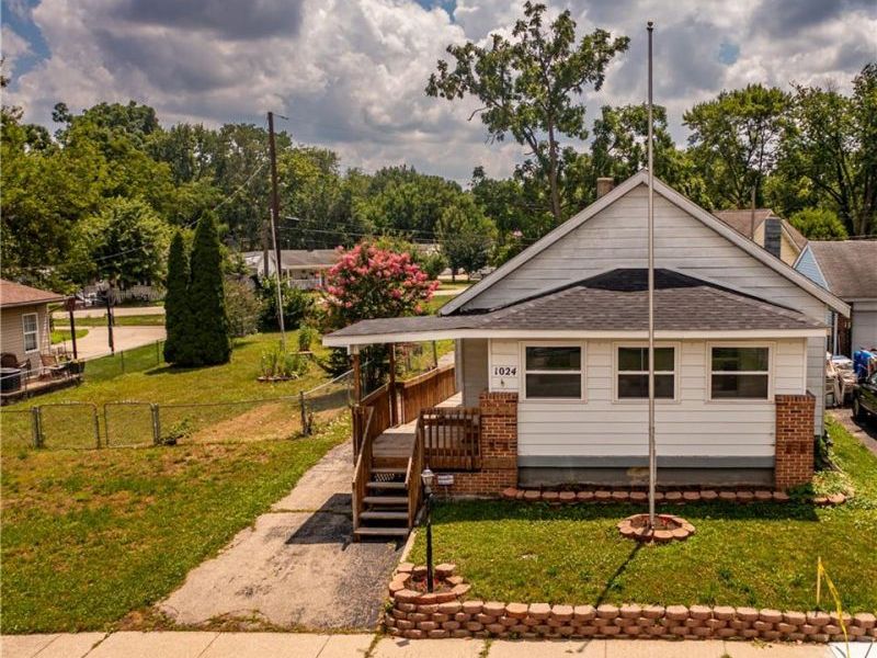 1024 Ansel Drive, Dayton, OH 45419 Photo 2