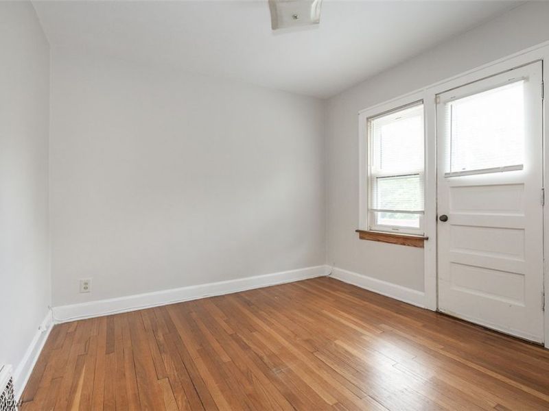 912 Cambridge Road, Unit B, Cleveland Heights, OH 44121 Photo 15