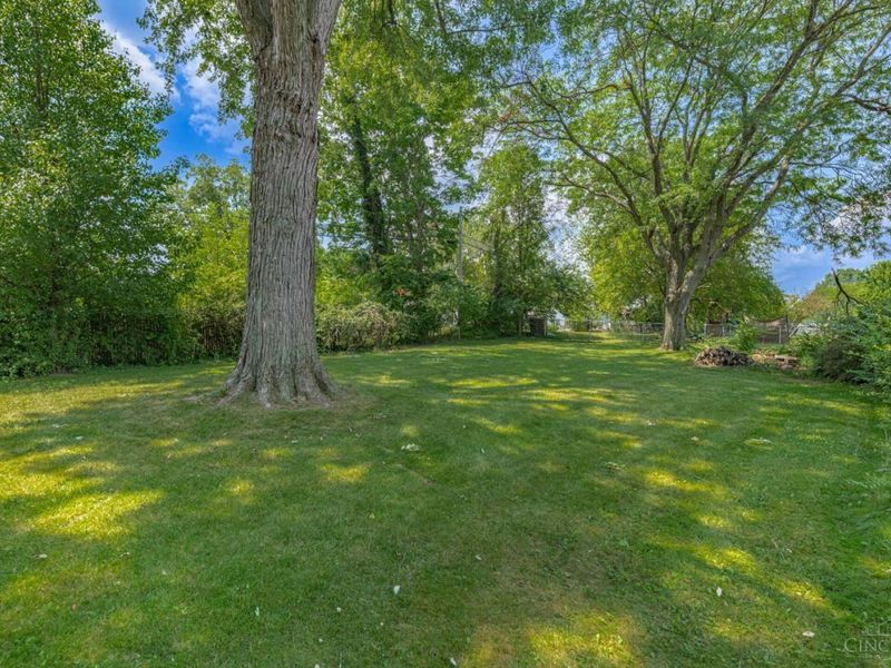 851 Weybridge Drive, Springfield, OH 45503 Photo 38