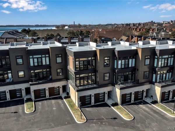 272 Lakefront Boulevard , Buffalo, NY 14202
