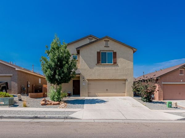 10005 Artemsia Avenue SW, Albuquerque, NM 87121
