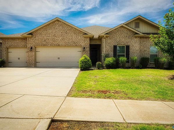 124 Oak Fletcher Drive, Harvest, AL 35749