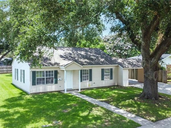 564 MELROSE Drive, LaPlace, LA 70068