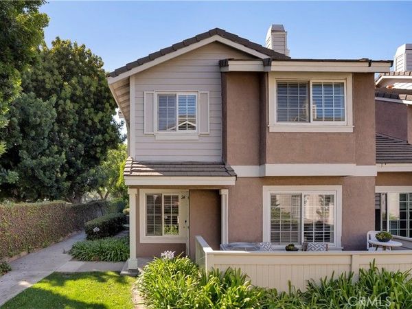 24 Christamon S, Irvine, CA 92620