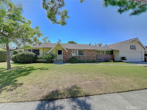 811 S Ramblewood Drive, Anaheim, CA 92804
