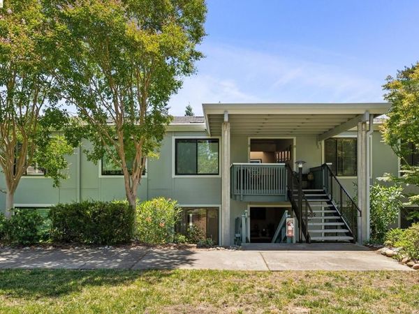 2925 Golden Rain Rd, Unit 14, Walnut Creek, CA 94595